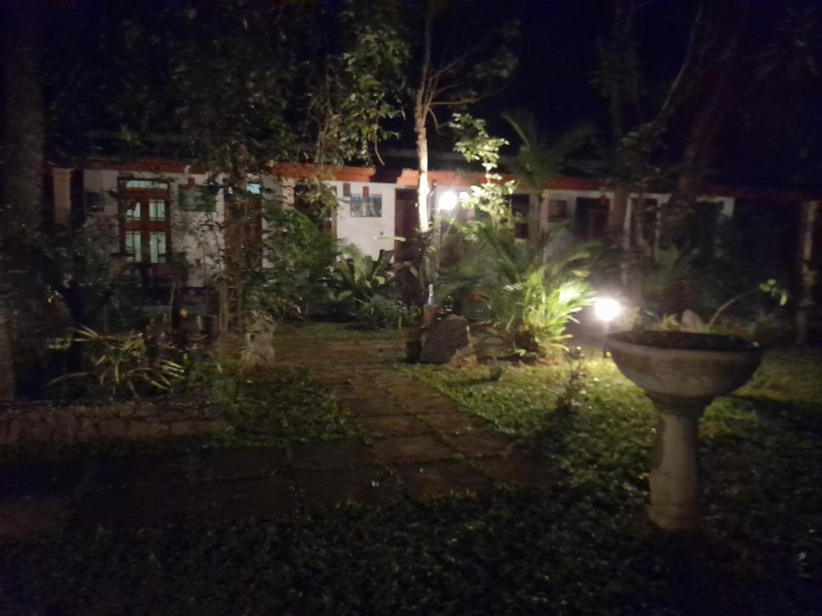 Sigiri Jungle Villa Szigirija Kültér fotó