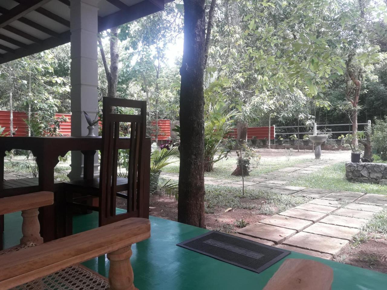 Sigiri Jungle Villa Szigirija Kültér fotó